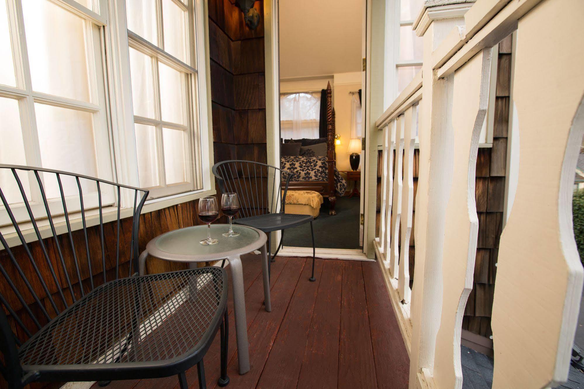 The Victoria Inn Murphys Exterior foto